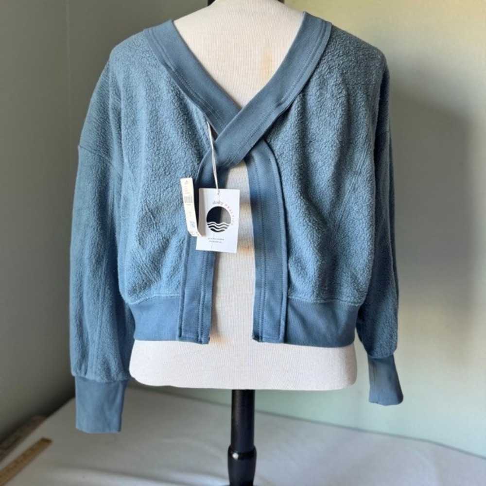 Daily Practice Anthropologie Blue Open‎ cross Back Fleece Sweatshirt Small NWT - Picture 3 of 8